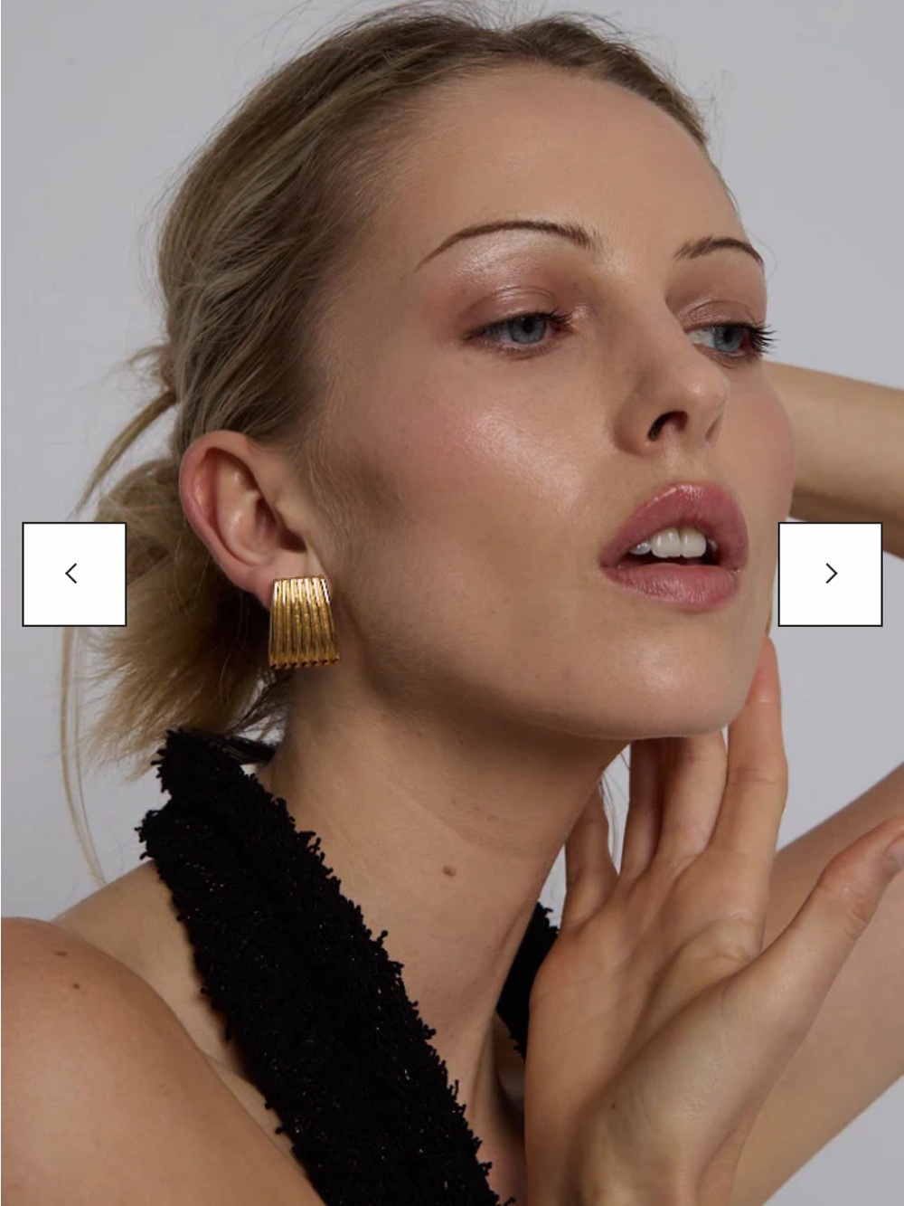 Heaven Mayhem Ribbed Earrings